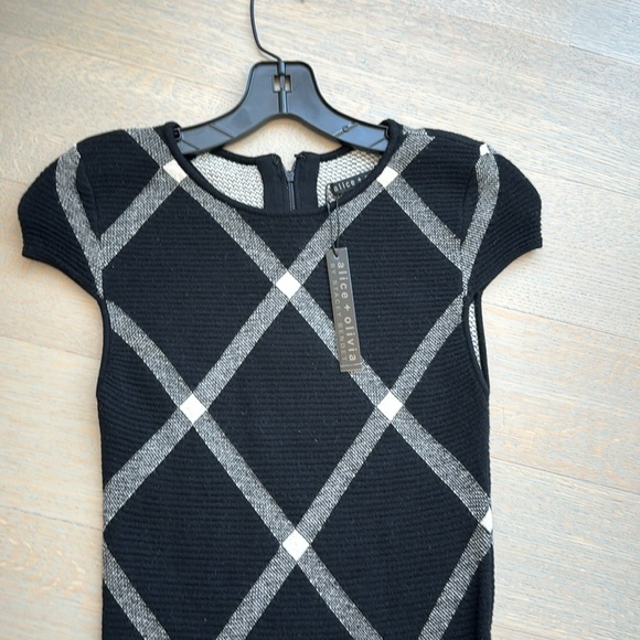 Alice + Olivia Dress - Picture 2 of 4